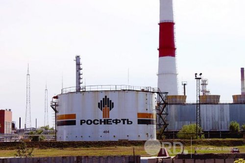 Роснефт компани Монголд нийлүүлэх шатахууны үнээ бууруулжээ