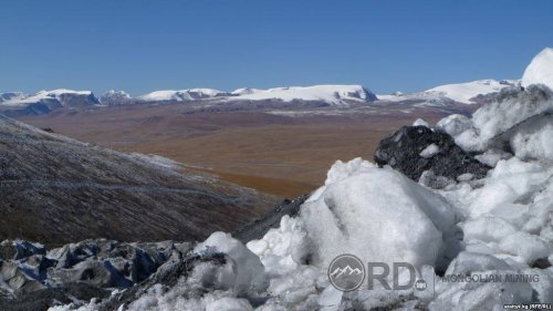 Киргизийн Кумторын алтны ордыг Сентерра Голд компани эзэмшиж 700 тон алтыг нь үнэгүй шахам авчээ